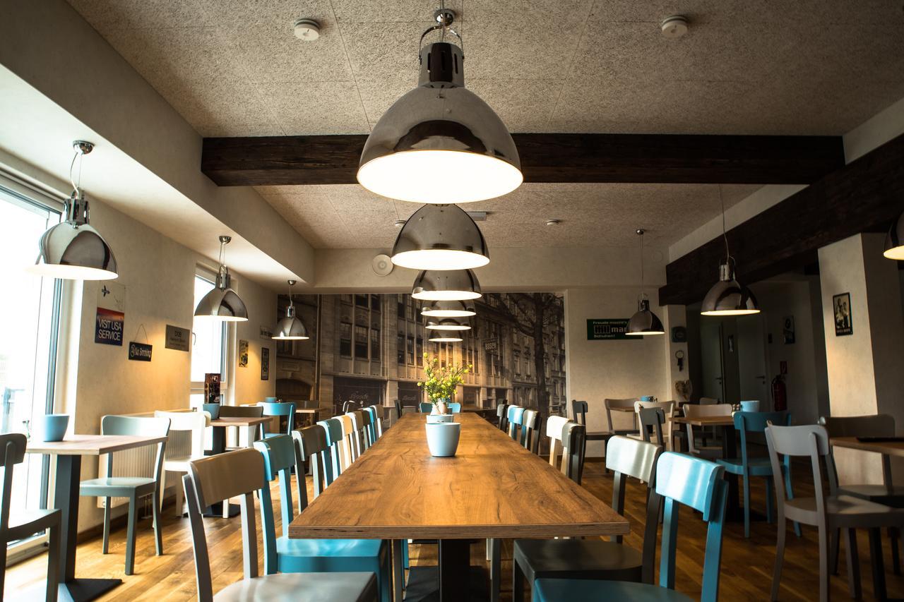 Hotel Traumfabrik Büttelborn エクステリア 写真