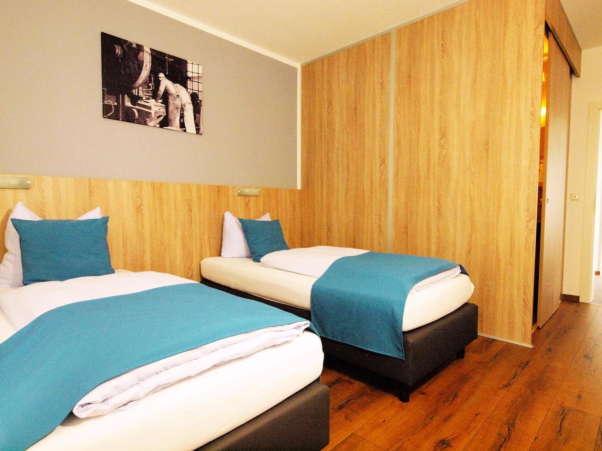 Hotel Traumfabrik Büttelborn エクステリア 写真